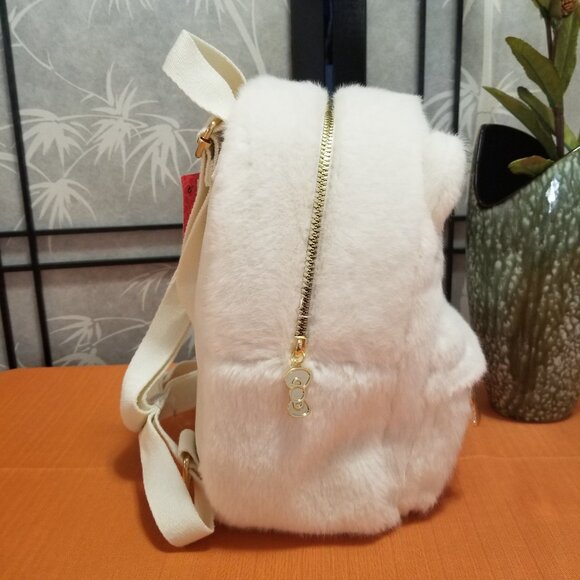 So Fluffy!! Hello Kitty Fluffy White Backpack School Bag - NWT - Picture 6 of 8
